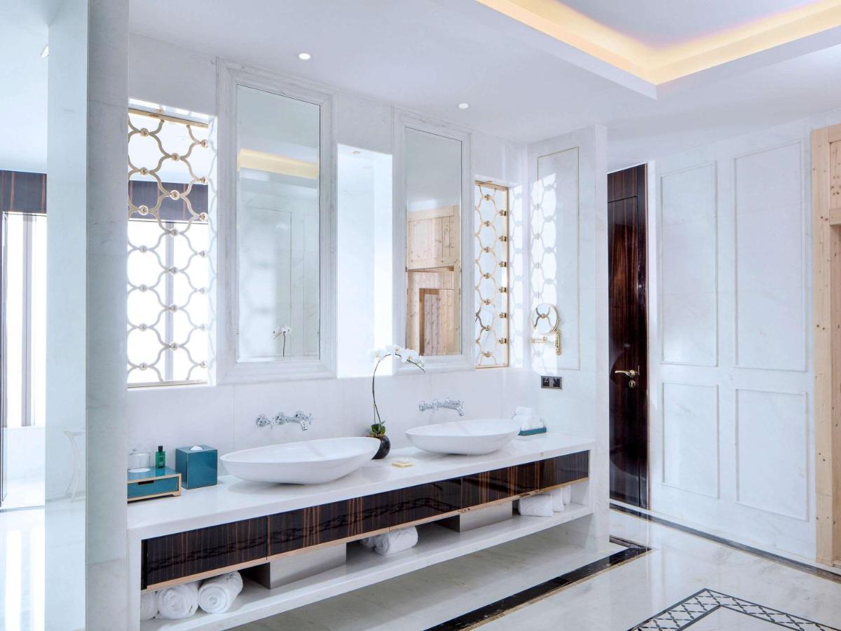 Sofitel Guiyang Hunter Hotel Екстериор снимка