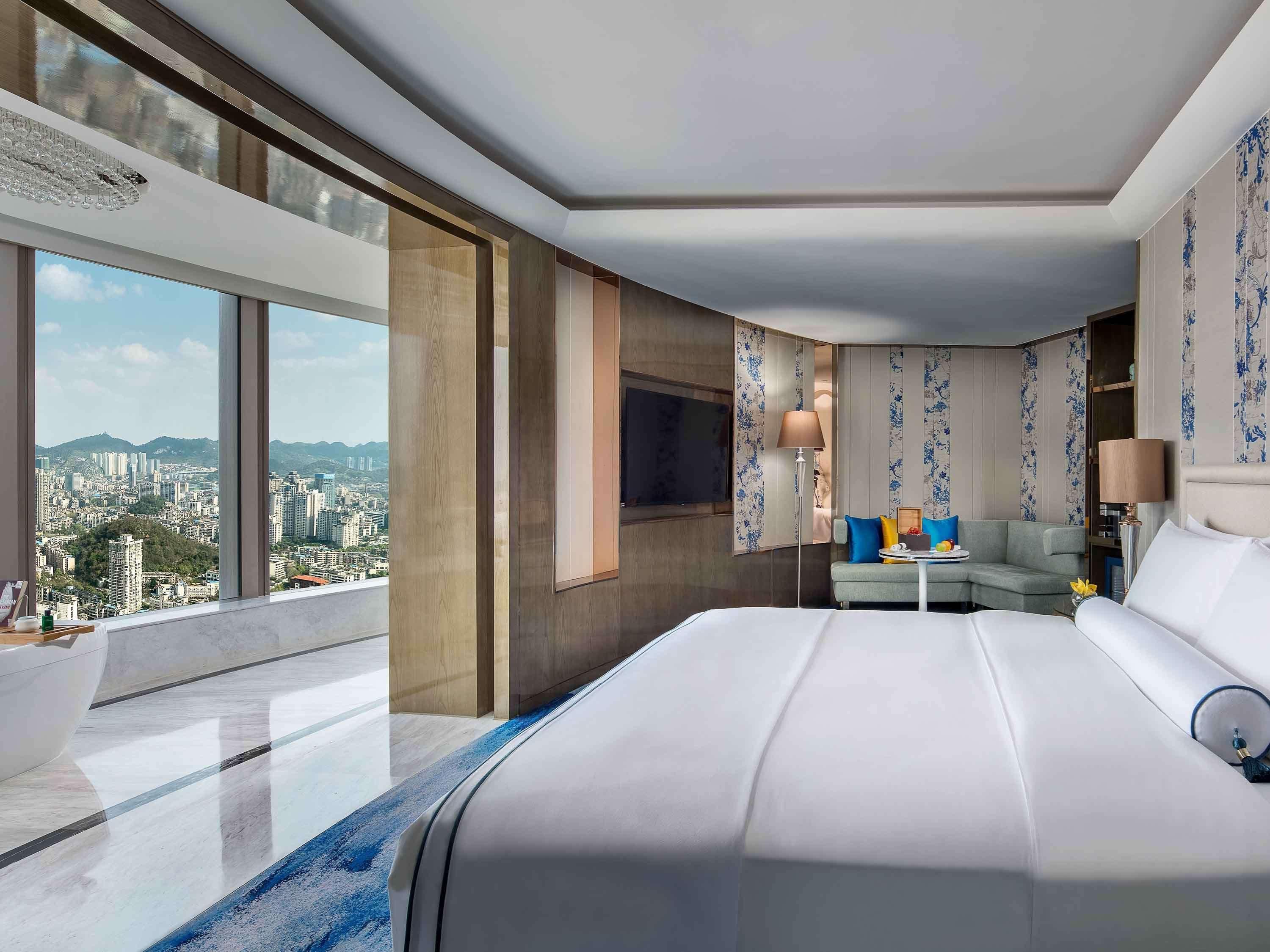 Sofitel Guiyang Hunter Hotel Екстериор снимка