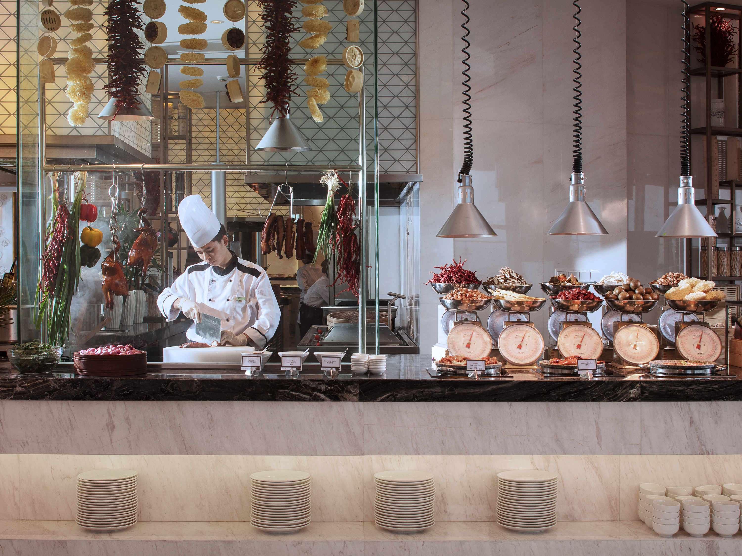 Sofitel Guiyang Hunter Hotel Екстериор снимка