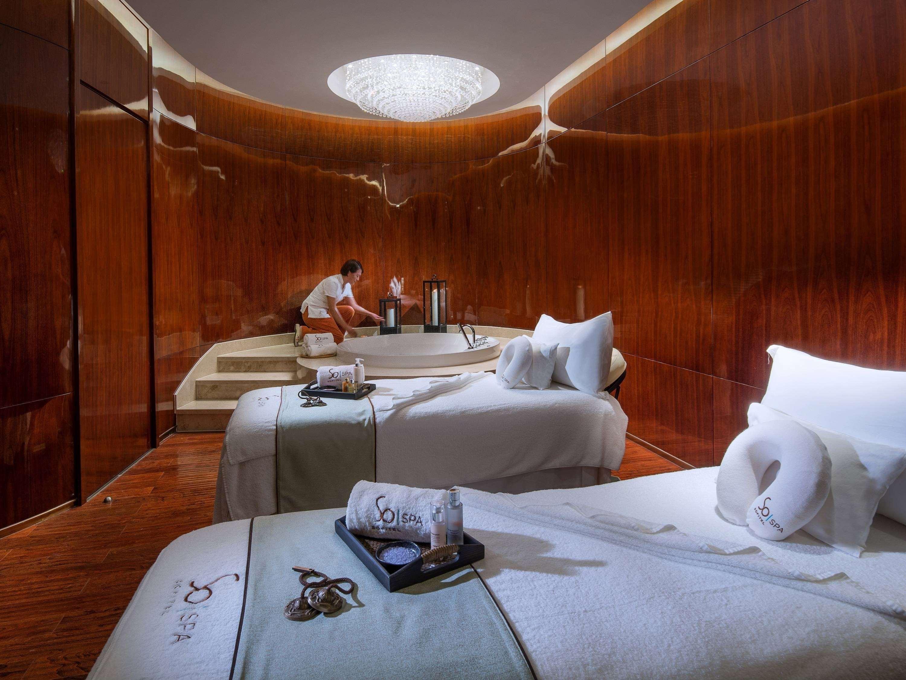 Sofitel Guiyang Hunter Hotel Екстериор снимка