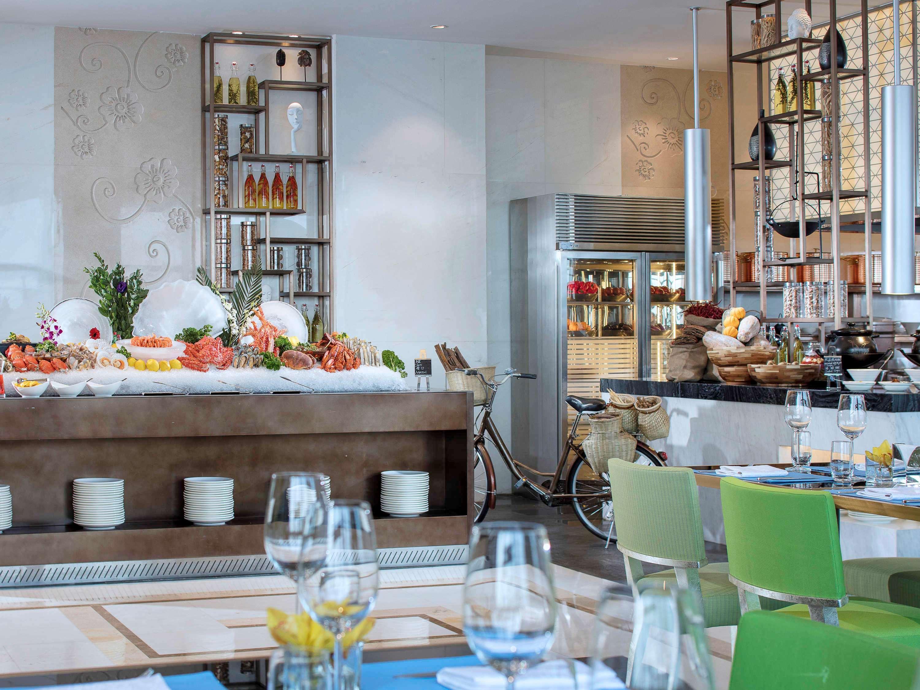 Sofitel Guiyang Hunter Hotel Екстериор снимка