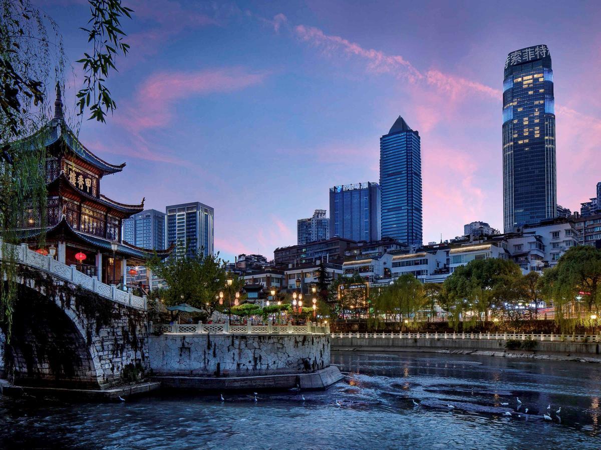 Sofitel Guiyang Hunter Hotel Екстериор снимка