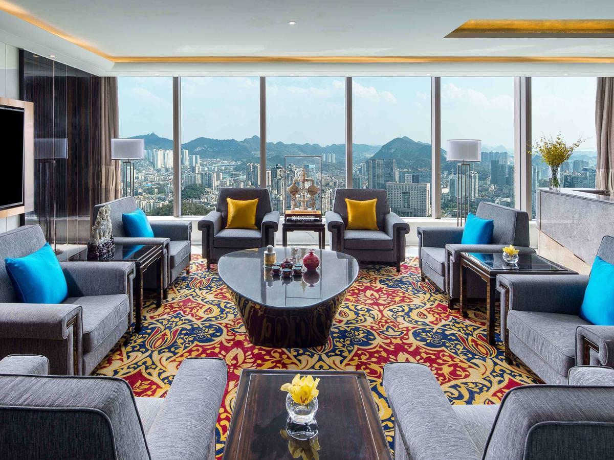 Sofitel Guiyang Hunter Hotel Екстериор снимка