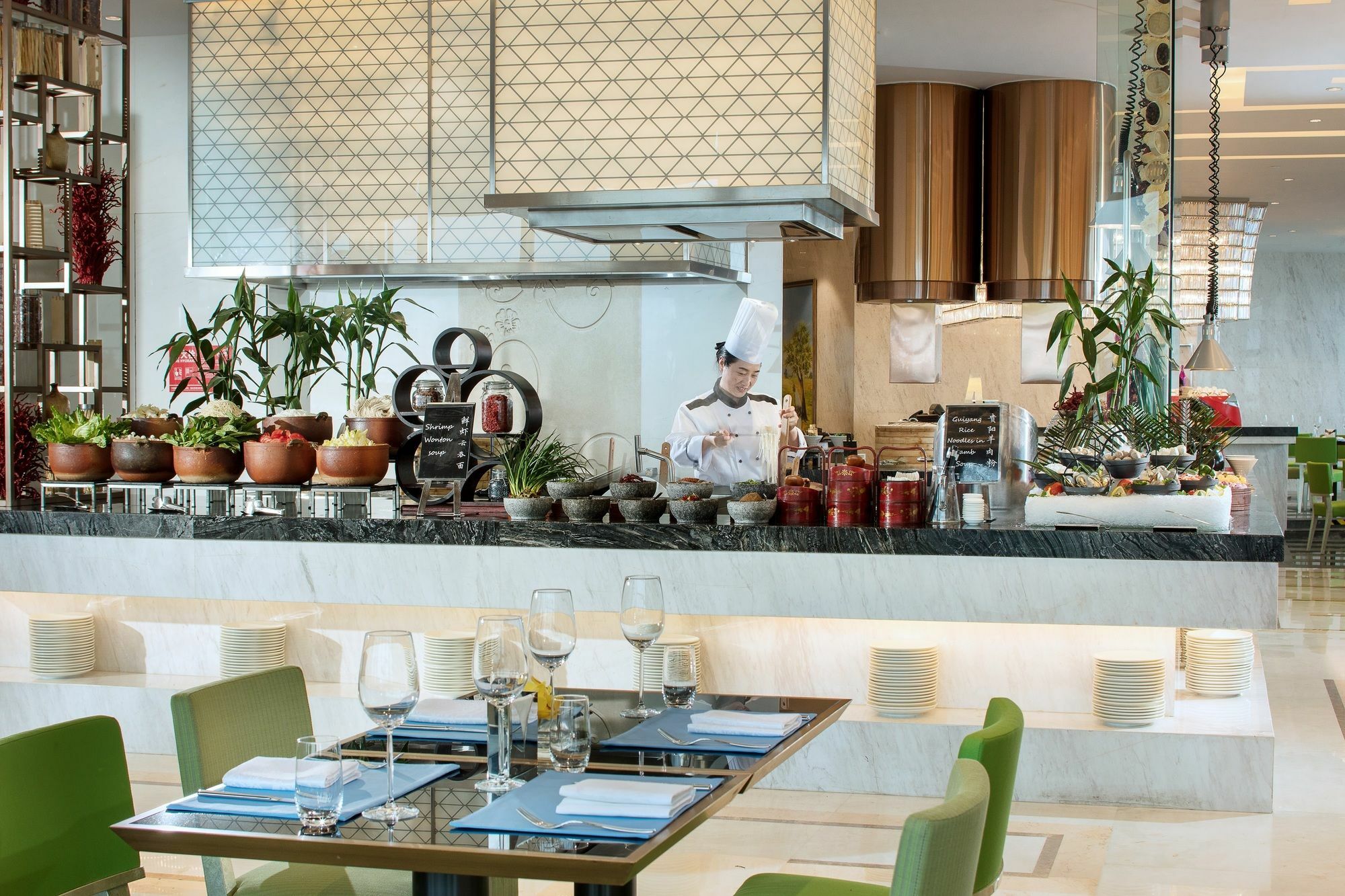 Sofitel Guiyang Hunter Hotel Екстериор снимка
